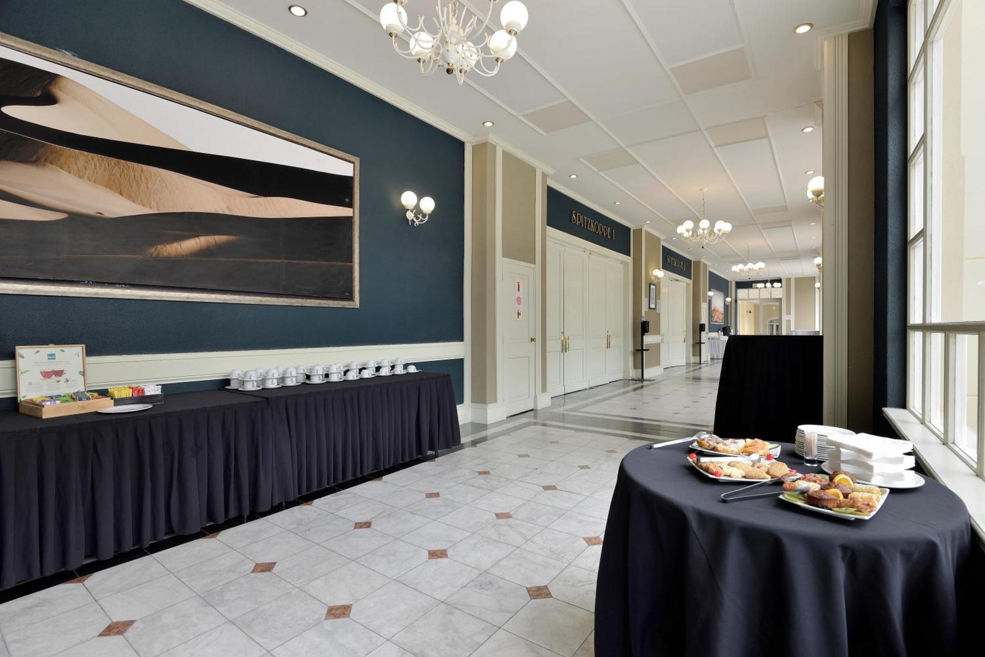 Swakopmund Hotel & Entertainment Centre Ngoại thất bức ảnh